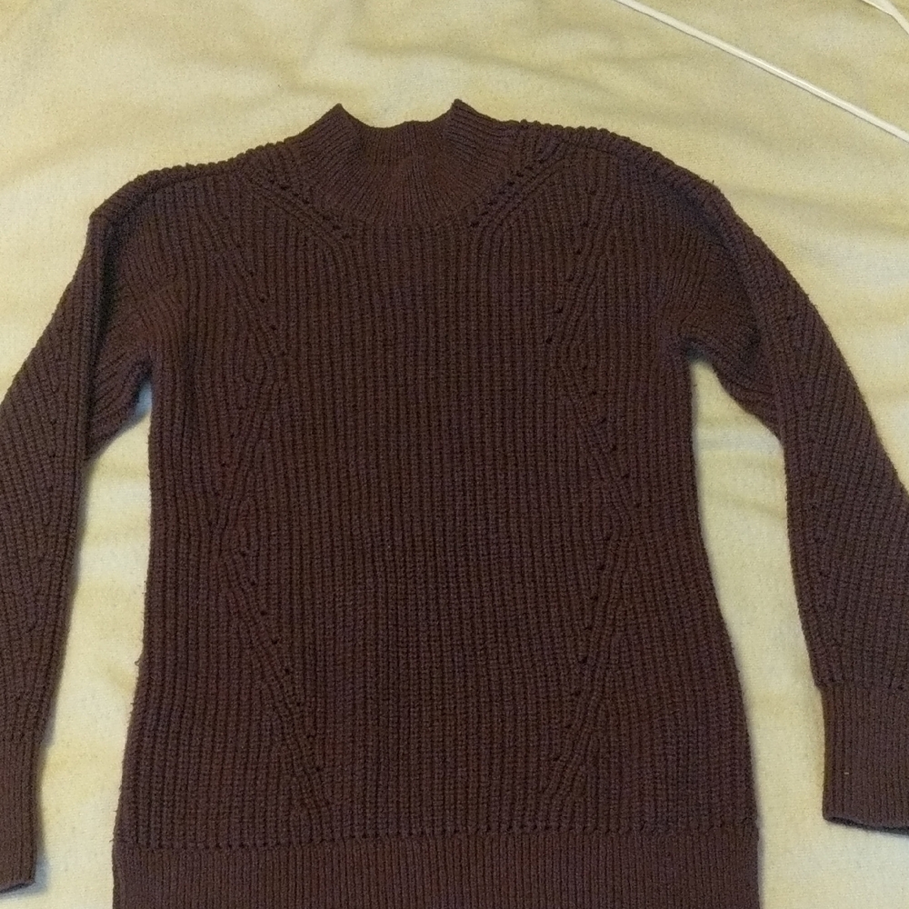 Abercrombie & Fitch Deep Maroon Sweater